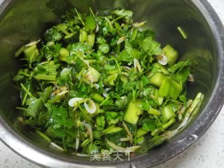 爽口虾皮拌香菜的做法步骤：8