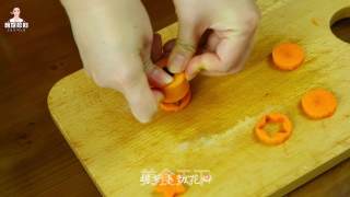 韩式牛肉卷炒豆芽的做法步骤：6