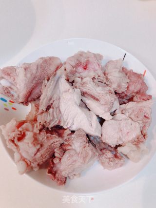 红烧土豆排骨的做法步骤：2
