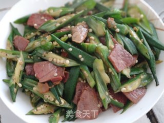 秋葵炒火腿的做法步骤：9