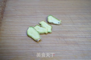 排骨玉米汤的做法步骤：3