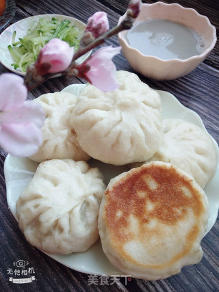 白菜猪肉馅煎包的做法步骤：16