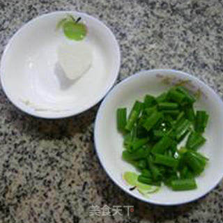 无头虾烧茭白的做法步骤：3