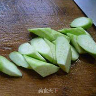咸肉丝瓜炒五号菜的做法步骤：7