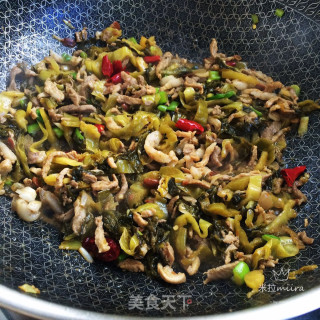 酸菜炒肉丝的做法步骤：10