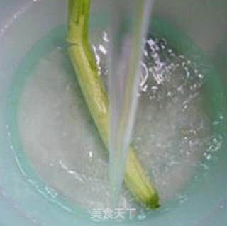 油豆腐咸肉双瓜的做法步骤：4