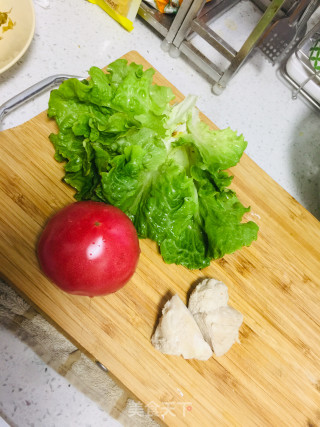 鸡胸肉色拉的做法步骤：1