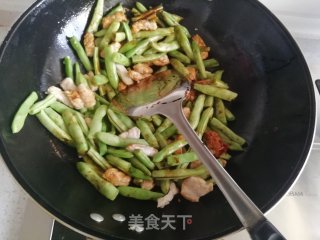 四季豆烧肉的做法步骤：6