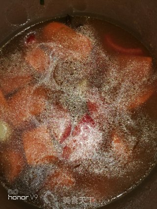 西红柿胡萝卜炖牛肉的做法步骤：10