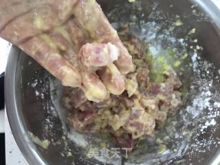 溜肉段的做法步骤：2