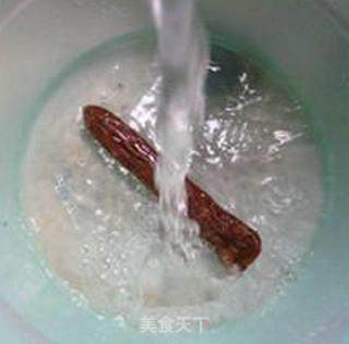 蒜薹麻辣香肠炒鹅胗的做法步骤：5