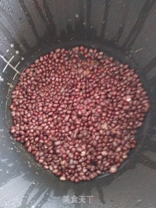 奶香红豆紫米卷的做法步骤：3