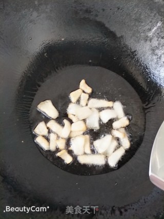 蕨菜炒腊月的做法步骤：6