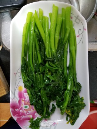 蒜香菜心的做法步骤：5