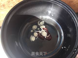 番茄浓汤面的做法步骤：2