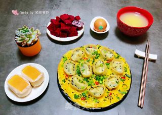 元宝饺卧蛋的做法步骤：15