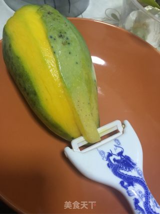 芒果汁的做法步骤：2