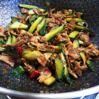 肉片炒黄瓜的做法步骤：9