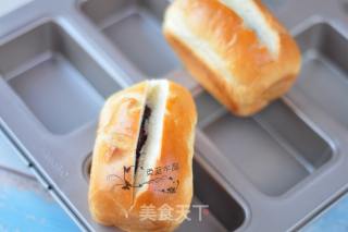 红豆奶油餐包的做法步骤：11