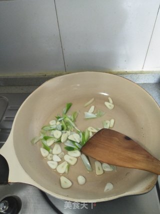 蒜片莴笋的做法步骤：4