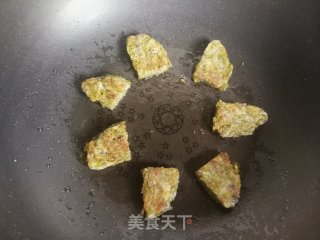 香煎榆钱窝窝的做法步骤：6