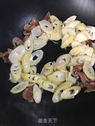 竹笋炒肉丝的做法步骤：5