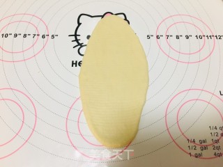 草莓夹心牛奶卷的做法步骤：5