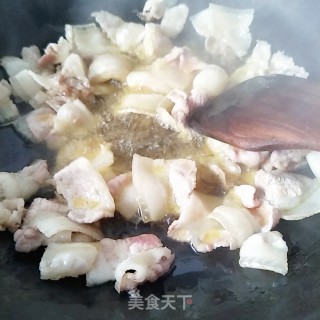 五花肉煸花菜的做法步骤：7