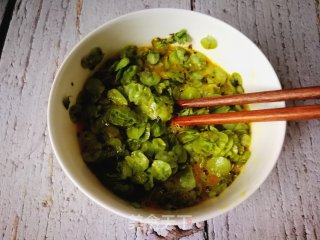 榆钱炒鸡蛋的做法步骤：5