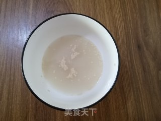 榆钱玉米面发糕的做法步骤：2