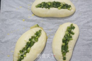 香葱面包的做法步骤：10