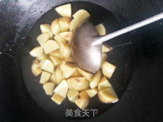 香酥土豆块的做法步骤：2