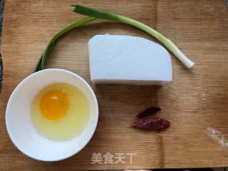 炒凉粉的做法步骤：1