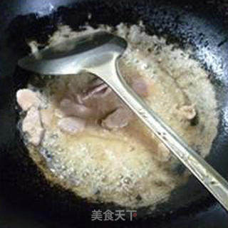 胡萝卜瘦肉片炒西兰花的做法步骤：4