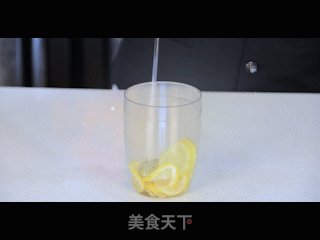 誉世晨网红饮品技术培训——暴力柠檬教程的做法步骤：5