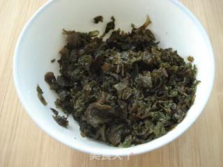 野菜香，虾仁地皮菜汤的做法步骤：2