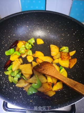 尖椒土豆片的做法步骤：6