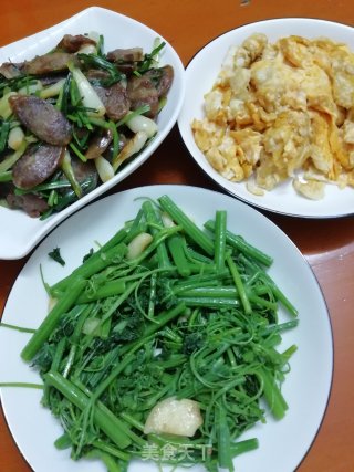 清炒佛手瓜苗的做法步骤：7