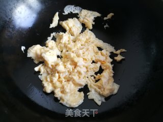 韭菜炒蛋的做法步骤：4