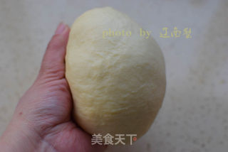 孩子们都喜欢的花环面包的做法步骤：2