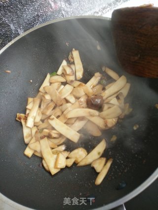杏鲍菇炒油菜的做法步骤：9