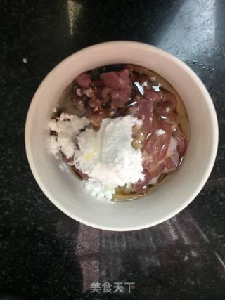 杏鲍菇炒肉的做法步骤：3