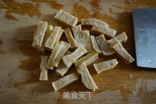 自制豆干炒鸡蛋的做法步骤：4