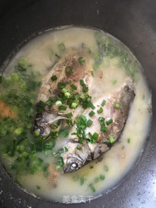 鲤鱼汤的做法步骤：4