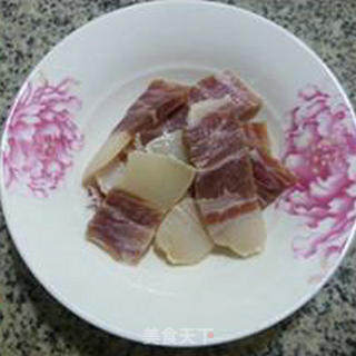 咸肉蒸臭豆腐的做法步骤：2