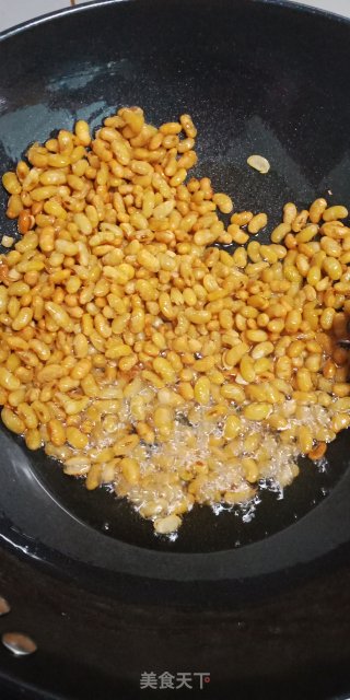 酥黄豆的做法步骤：5