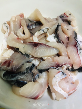 番茄鱼片汤的做法步骤：1