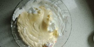 八寸戚风蛋糕的做法步骤：9