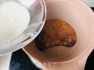 咖啡焦糖核桃磅蛋糕的做法步骤：2