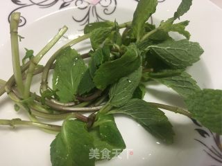 柠檬薄荷饮的做法步骤：4
